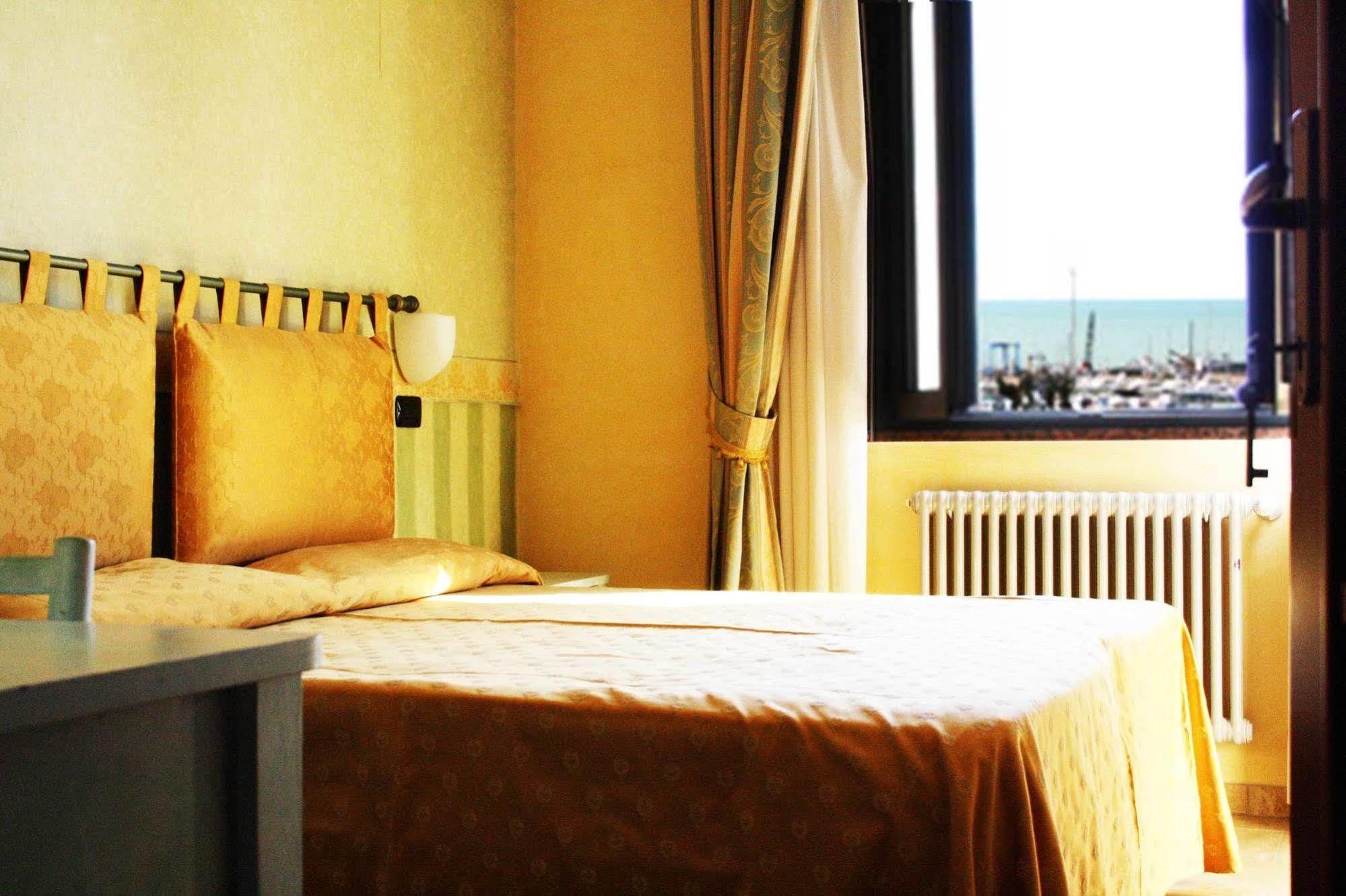 Hotel Beaurivage Senigallia Ngoại thất bức ảnh